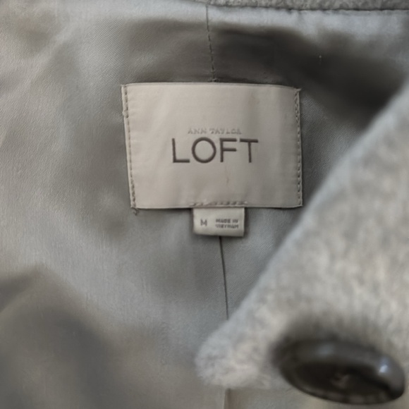 Loft Chic Gray Wool Coat with Belt - Picture 5 of 6